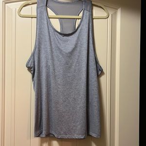 Basic razorback athletic top